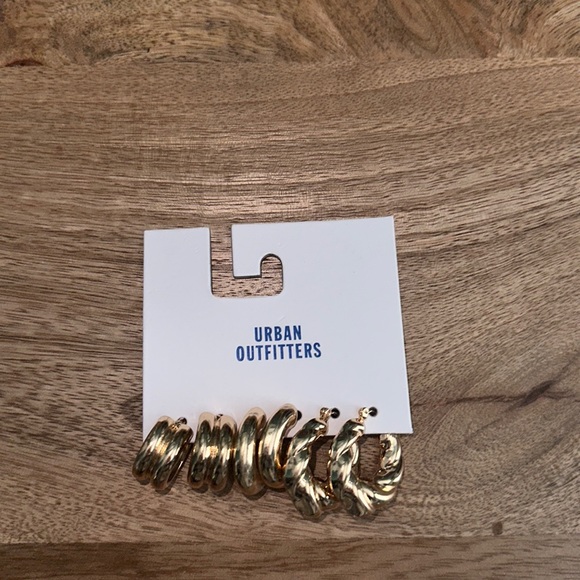 NEW Urban Outfitters mini gold hoops 3 pack - Picture 3 of 5